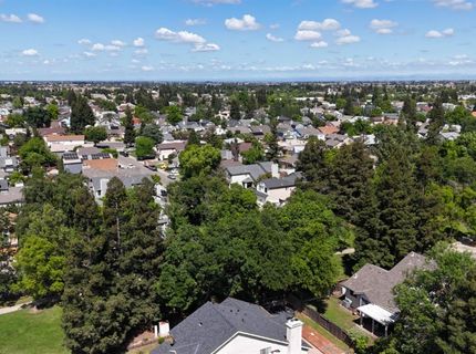 8212 Newbury Park Ct, Sacramento, CA 95828 Photo