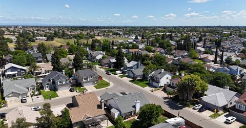 8212 Newbury Park Ct, Sacramento, CA 95828 Photo