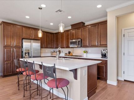 8400 Brooklyn Rd, Sacramento, CA 95829 Photo