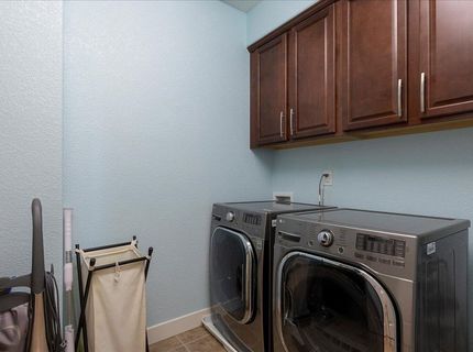 8400 Brooklyn Rd, Sacramento, CA 95829 Photo