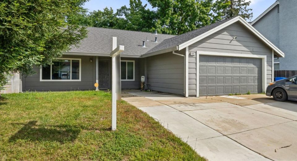 8605 Zircon Crest Ct, Elk Grove, CA 95624 Photo