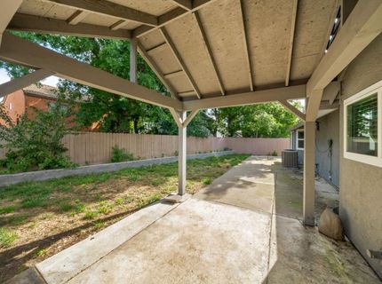 8605 Zircon Crest Ct, Elk Grove, CA 95624 Photo