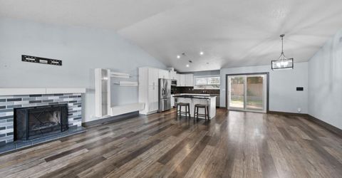 8605 Zircon Crest Ct, Elk Grove, CA 95624 Photo