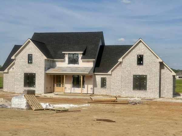 5412 Oktoc, Starkville, MS 39759