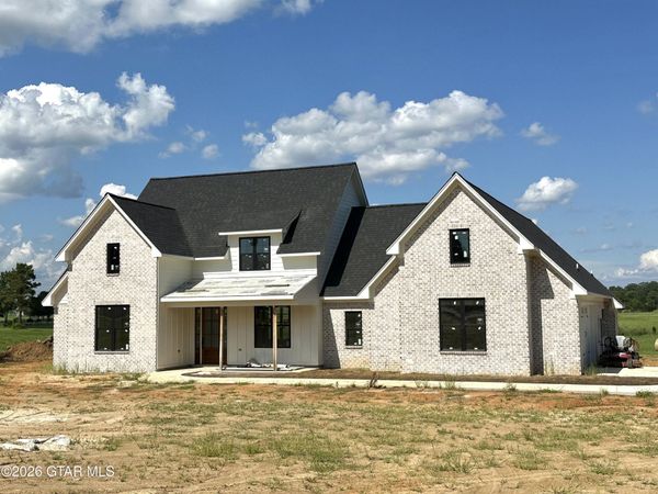 5412 Oktoc Road, Starkville, MS 39759