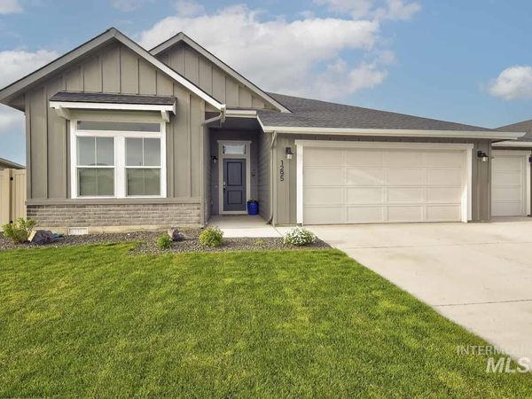1295 W Buffalo River Dr, Meridian, ID 83642