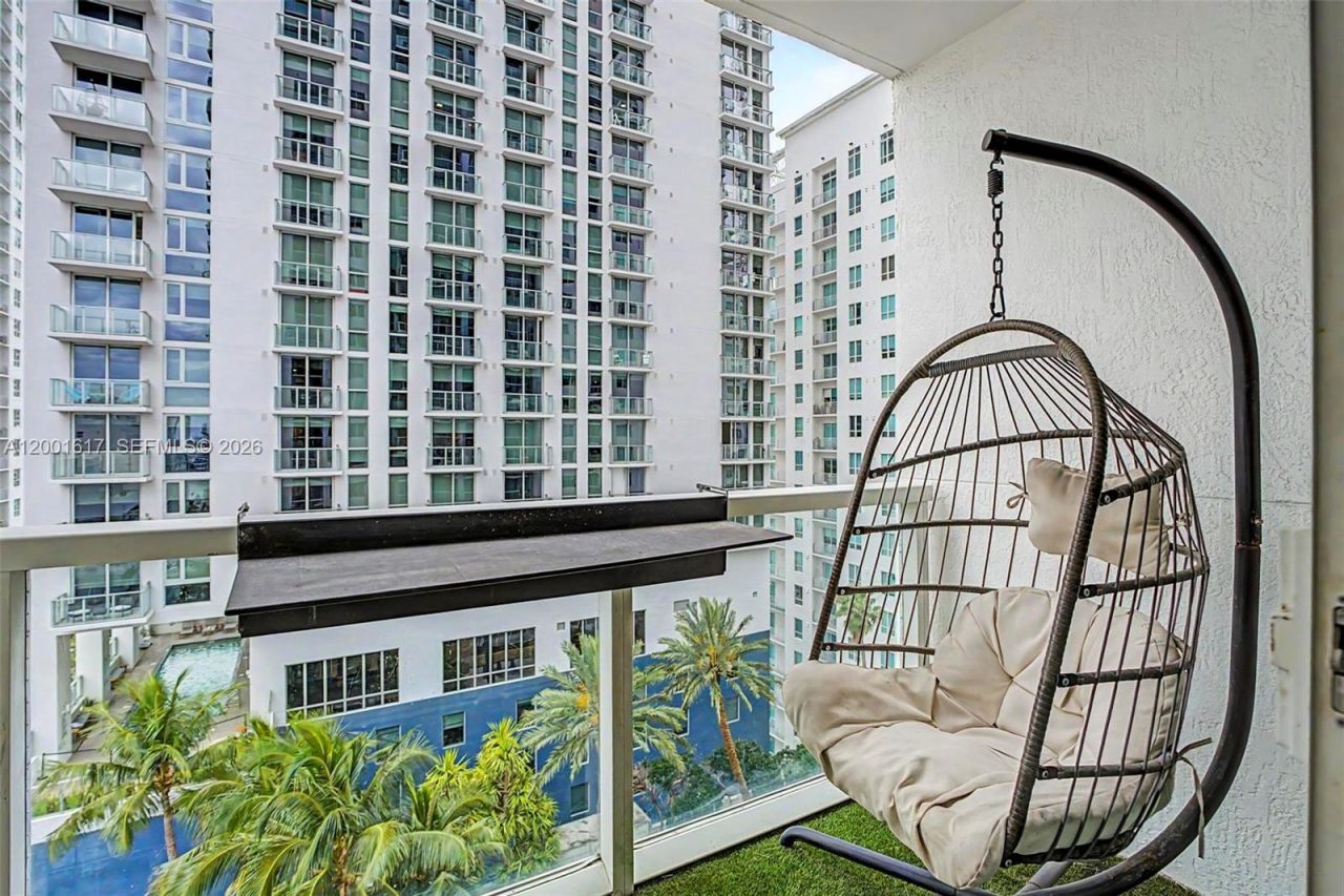 253 NE 2nd St, Unit 1608, Miami, FL 33132 Photo