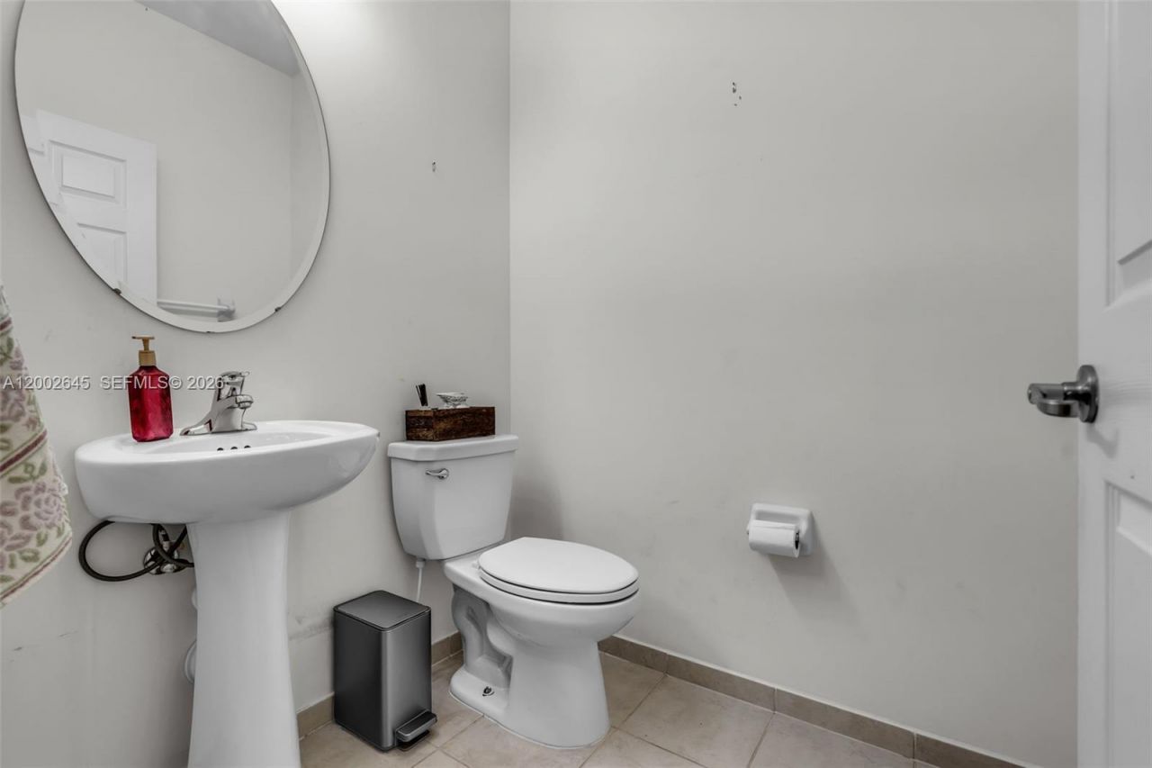 10371 W 32nd Ln , Hialeah, FL 33018 Photo