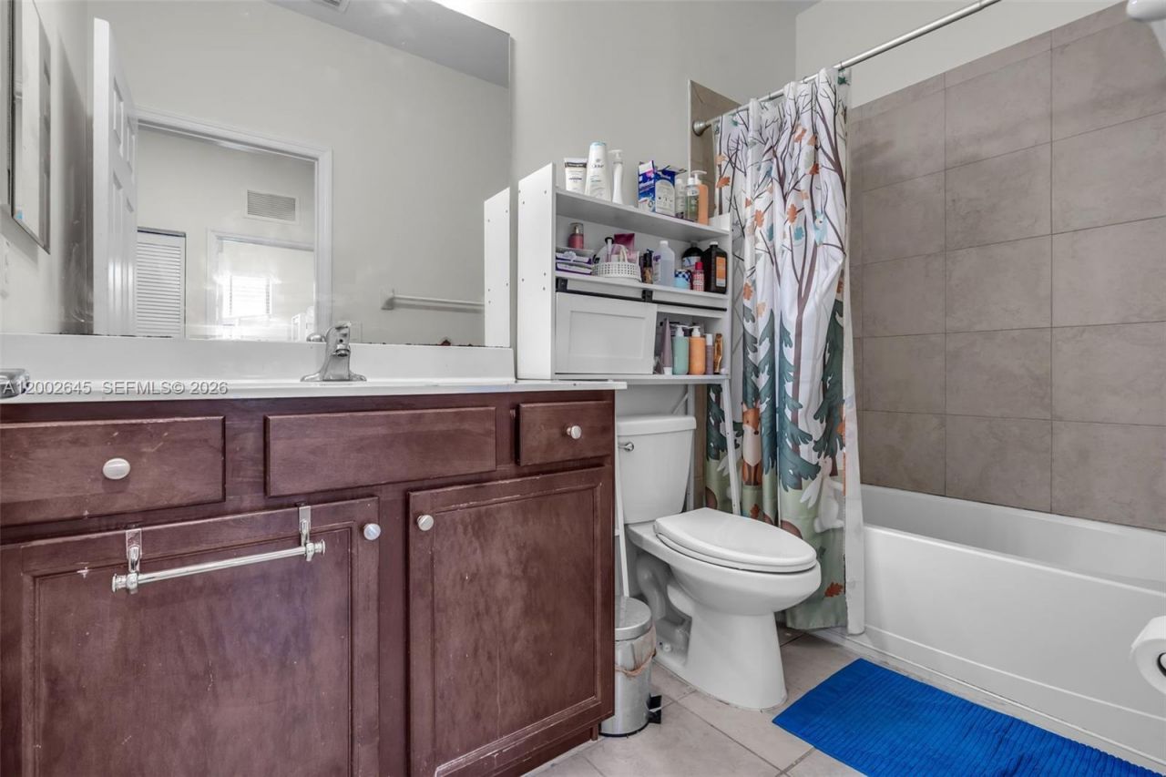 10371 W 32nd Ln , Hialeah, FL 33018 Photo