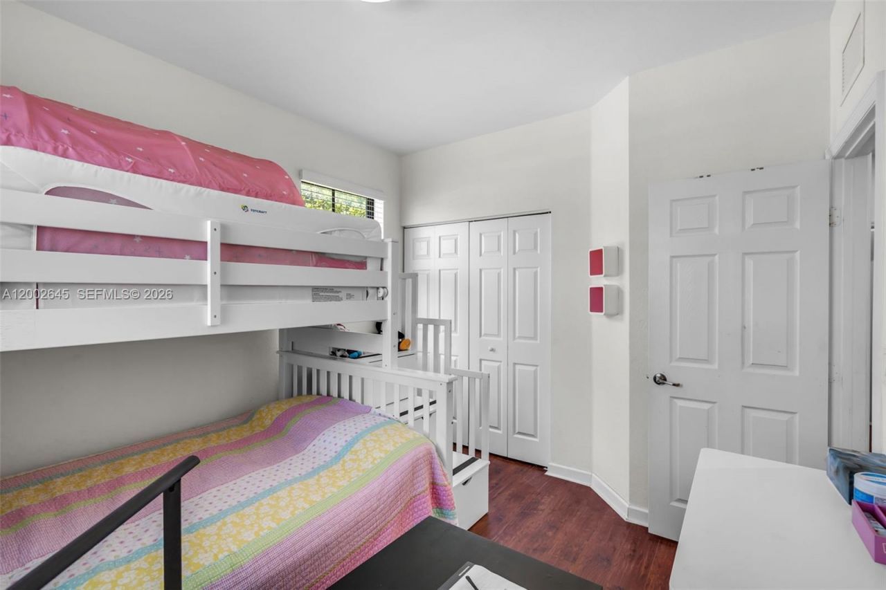 10371 W 32nd Ln, Hialeah, FL 33018 Photo