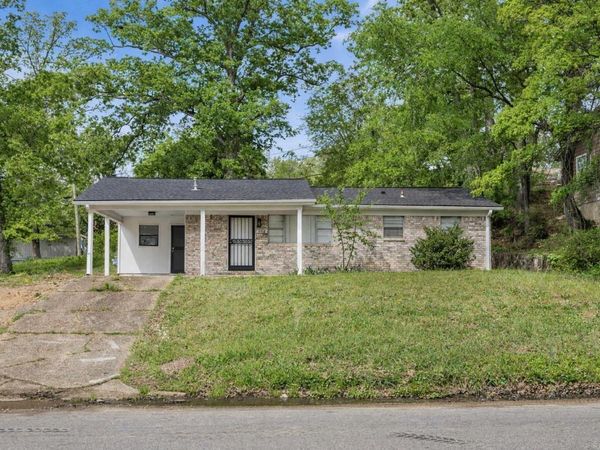 2716 Dr. Martin Luther King Drive , Little Rock, AR 72206