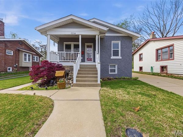 7334 Richmond Place, St Louis, MO 63143
