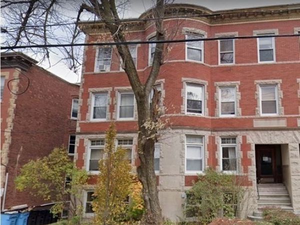 187 Winthrop Rd, Unit 1A, Brookline, MA 02445