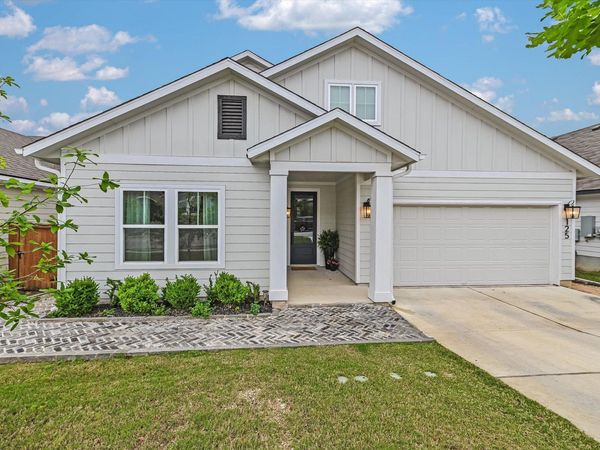 125 Broken Oak DR, Liberty Hill, TX 78642