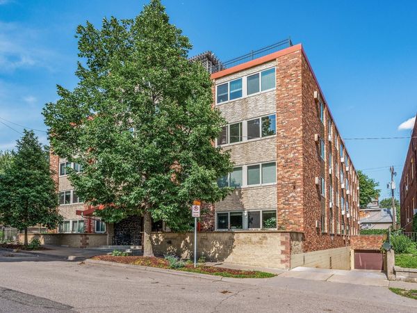 1901 Emerson Avenue S, Unit 303, Minneapolis, MN 55403