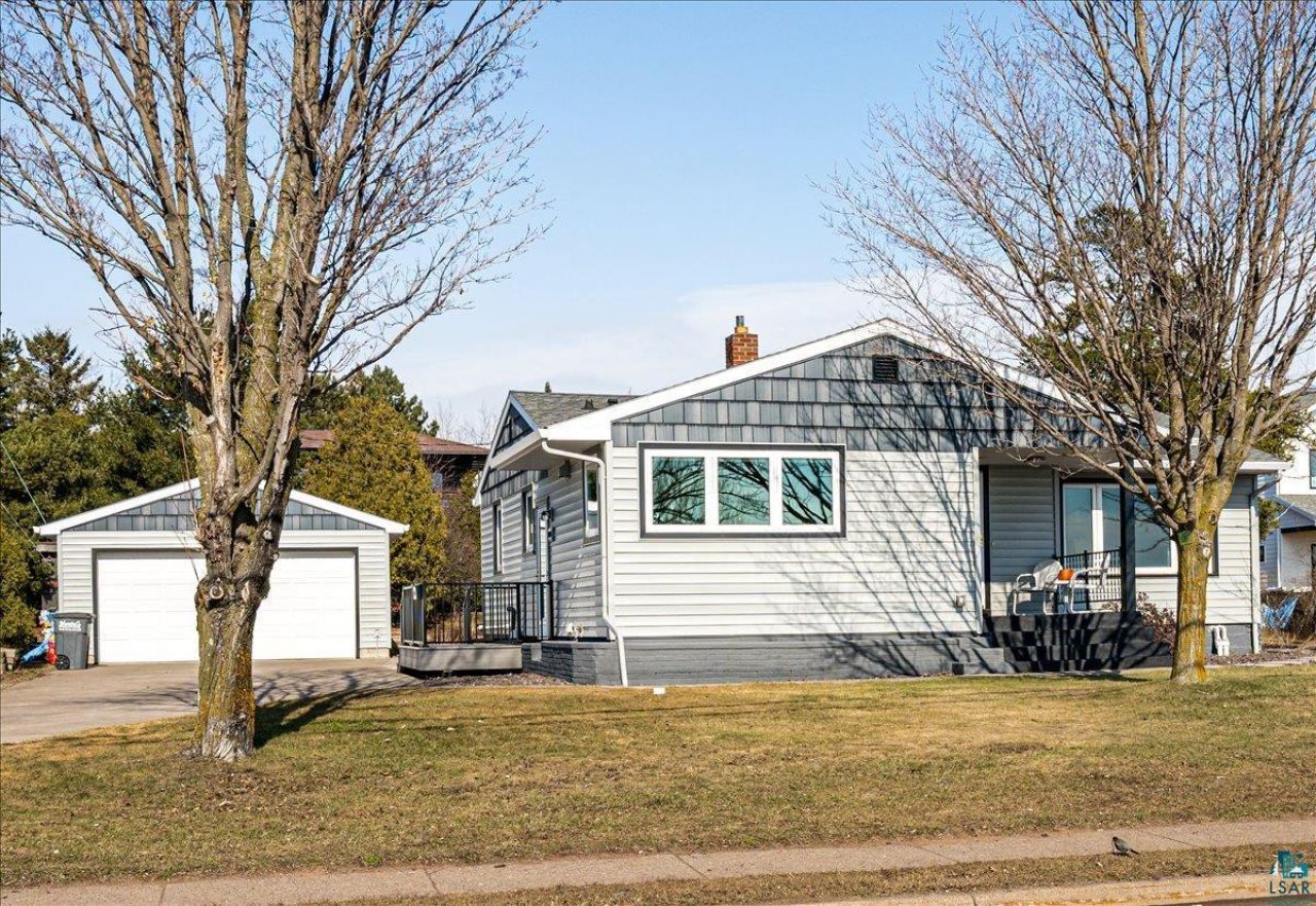 3804 Minnesota Ave, Duluth, MN 55802 Main Photo