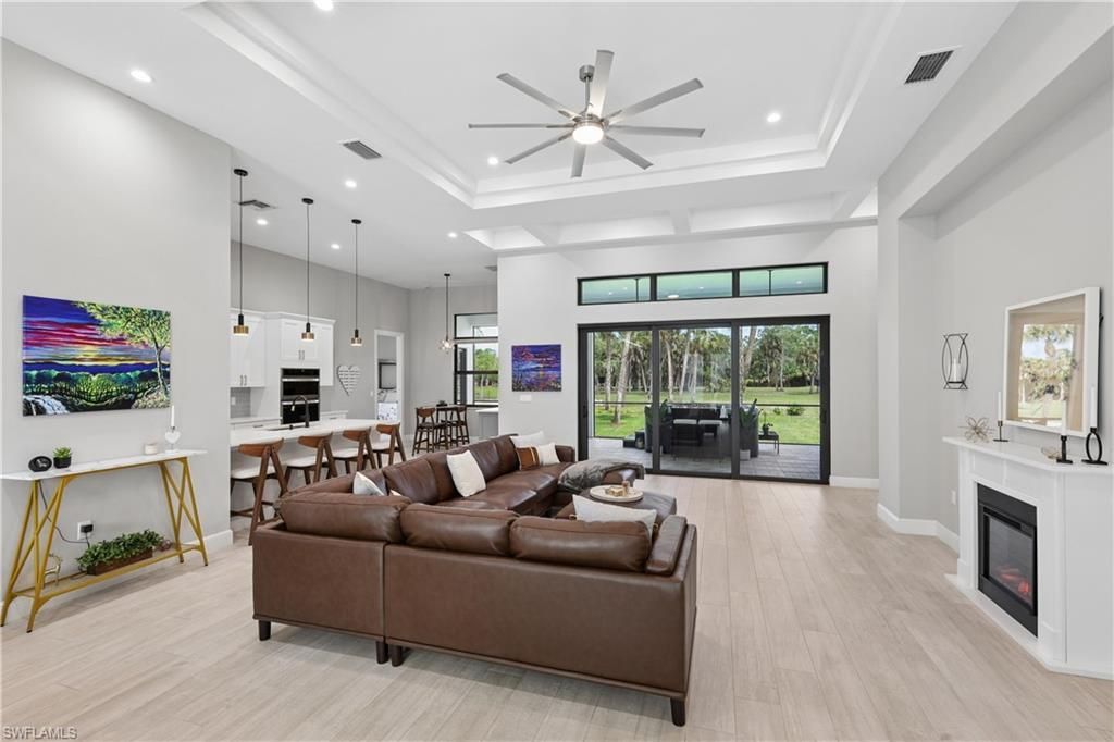 360 13th St Sw, Naples, FL 34117 Photo