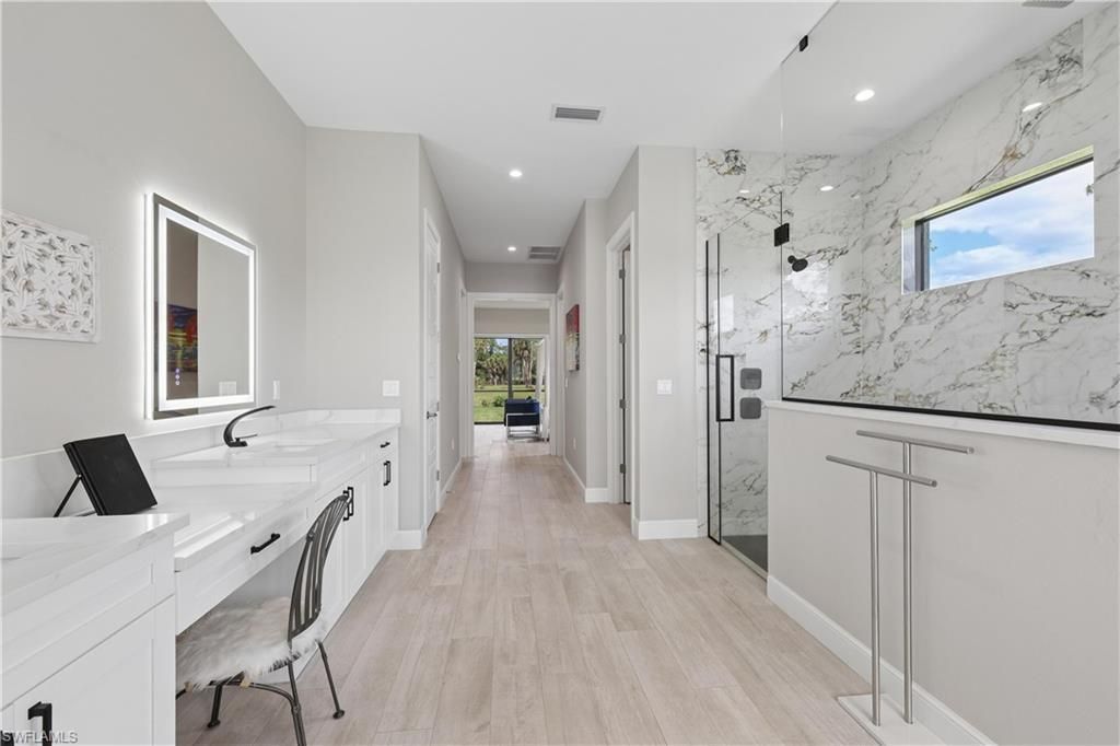 360 13th St Sw, Naples, FL 34117 Photo