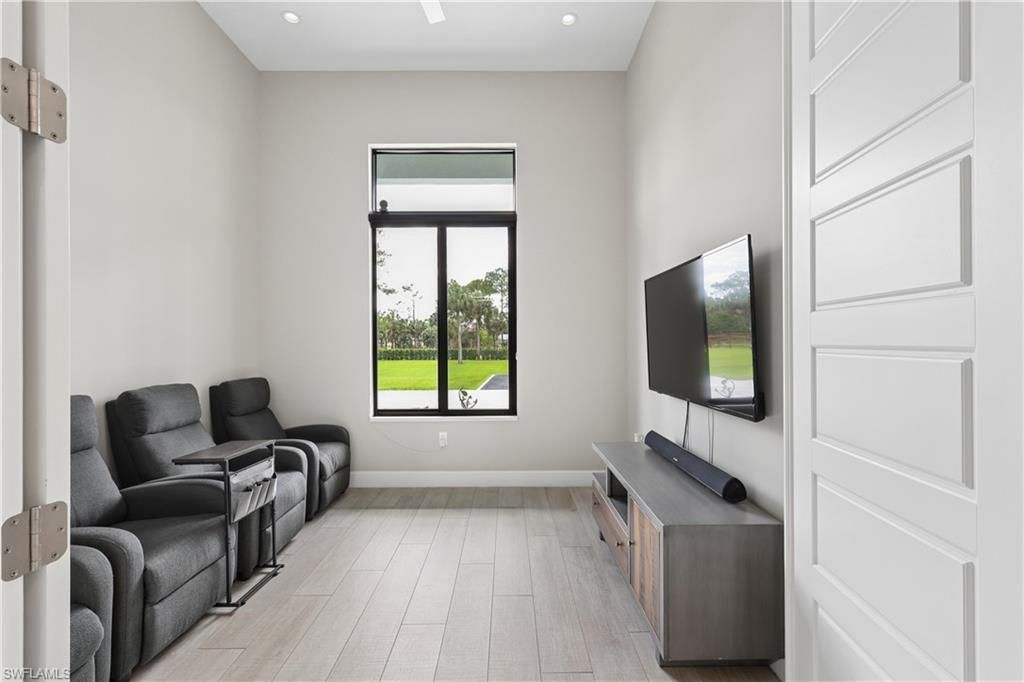 360 13th St Sw, Naples, FL 34117 Photo