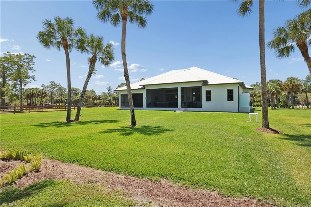 360 13th St Sw, Naples, FL 34117 Photo