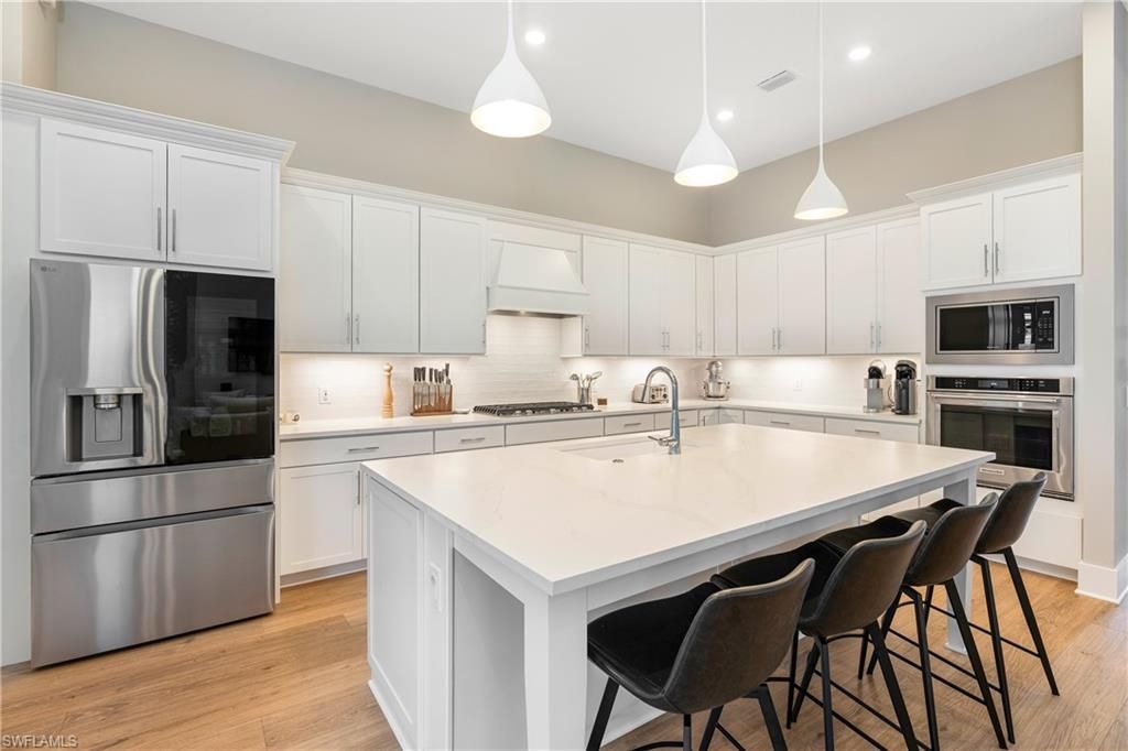9552 Caymas Ter, Naples, FL 34114 Photo
