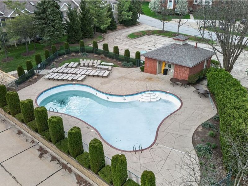 240 Fox Hollow Drive, Unit 408, Mayfield Heights, OH 44124 Photo 36