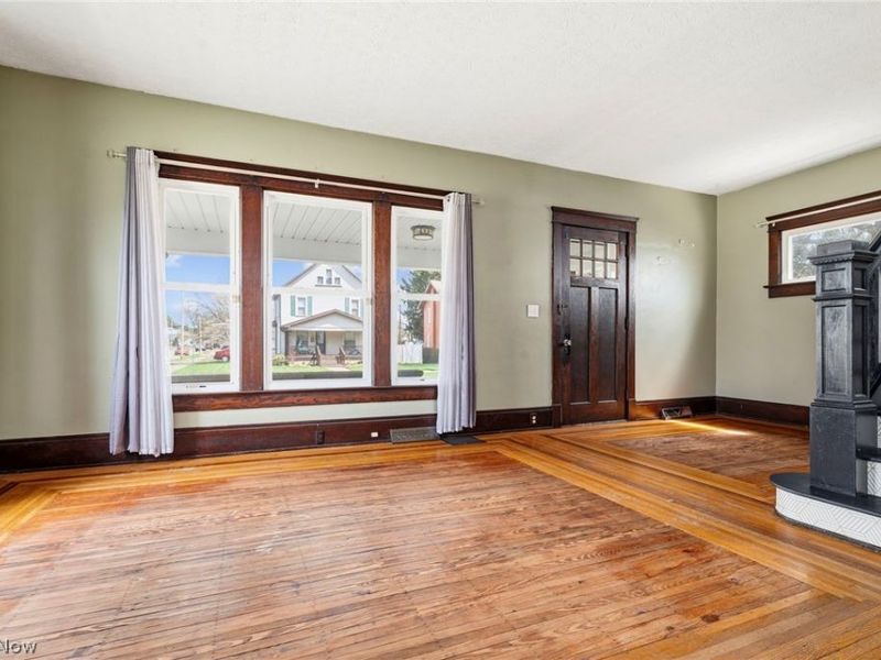 938 Race Street, Dover, OH 44622 Photo 12