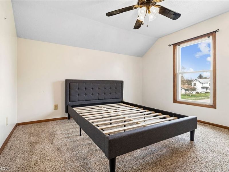 938 Race Street, Dover, OH 44622 Photo 20