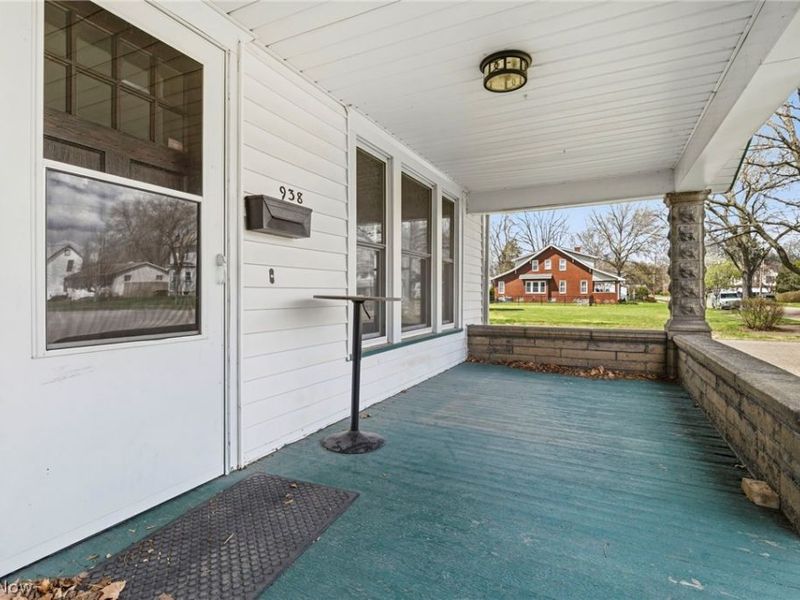 938 Race Street, Dover, OH 44622 Photo 6