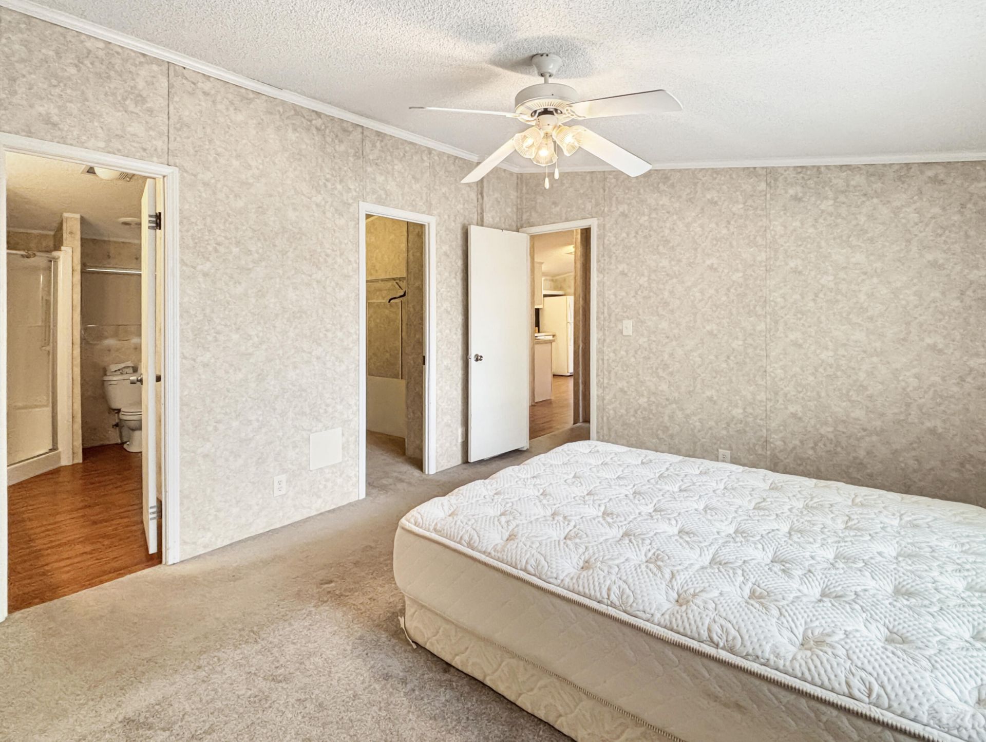 7568 SE Swan Avenue, Hobe Sound, FL 33455 Photo