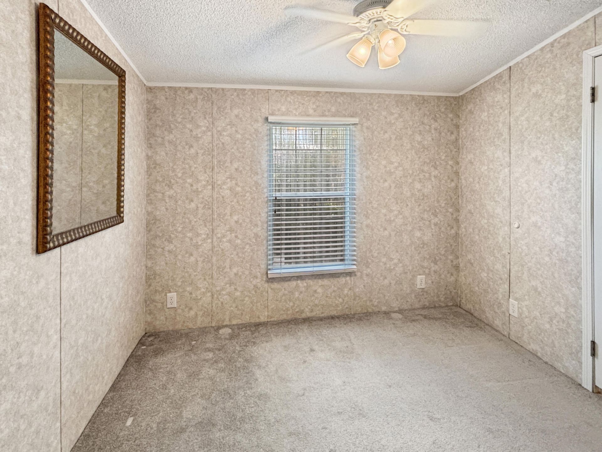 7568 SE Swan Avenue, Hobe Sound, FL 33455 Photo