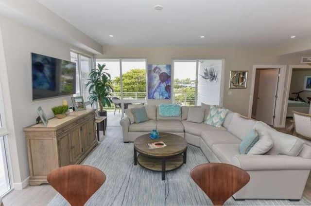 51 SE 19th Avenue, Unit 401, Deerfield Beach, FL 33441 Photo