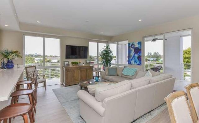 51 SE 19th Avenue, Unit 401, Deerfield Beach, FL 33441 Photo