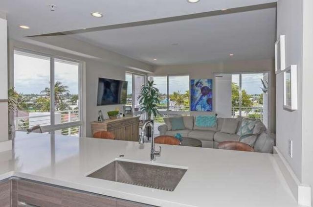 51 SE 19th Avenue, Unit 401, Deerfield Beach, FL 33441 Photo