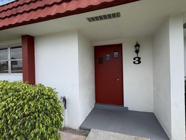 5800 Fernley Drive W, Unit 3, West Palm Beach, FL 33415