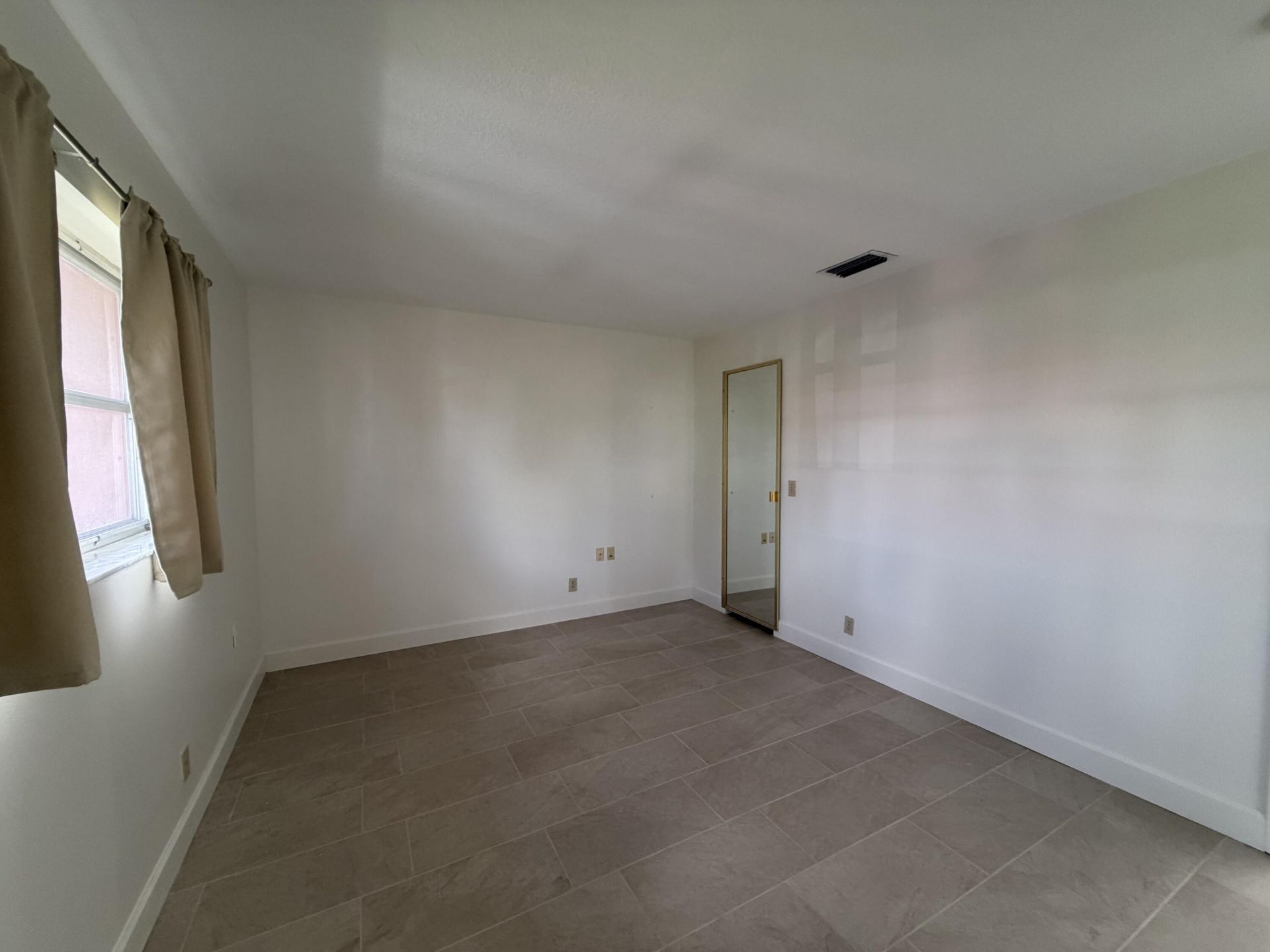 5800 Fernley Drive W, Unit 3, West Palm Beach, FL 33415 Photo