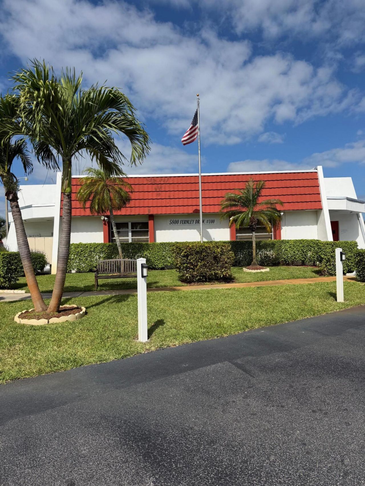 5800 Fernley Drive W, Unit 3, West Palm Beach, FL 33415 Photo