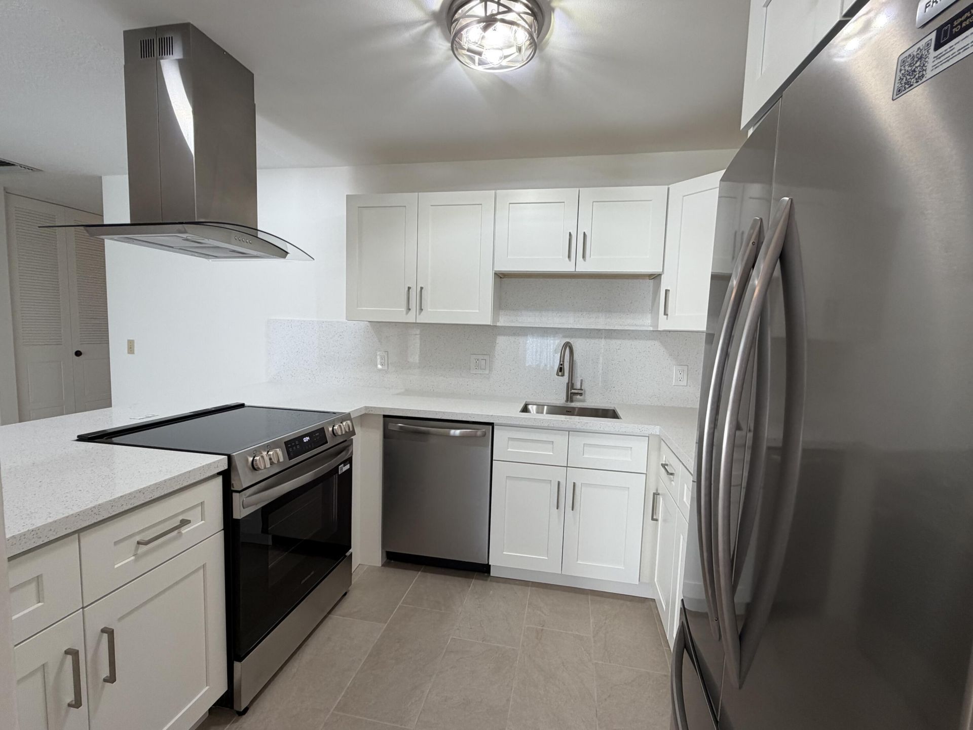 5800 Fernley Drive W, Unit 3, West Palm Beach, FL 33415 Photo