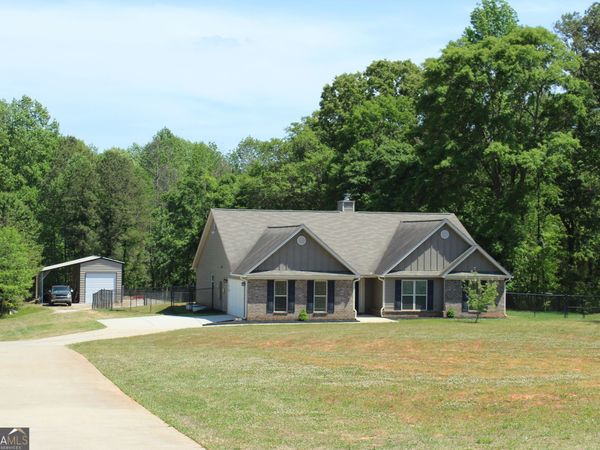2028 Highway 211 NE, Statham, GA 30666