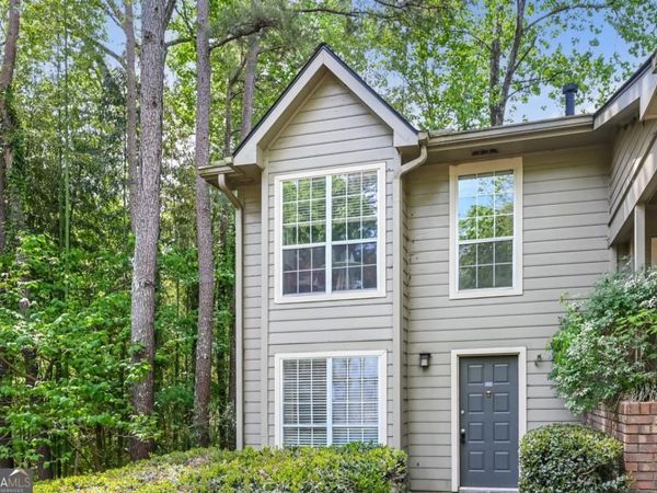 201 LENOX Way, Unit 201, Atlanta, GA 30324