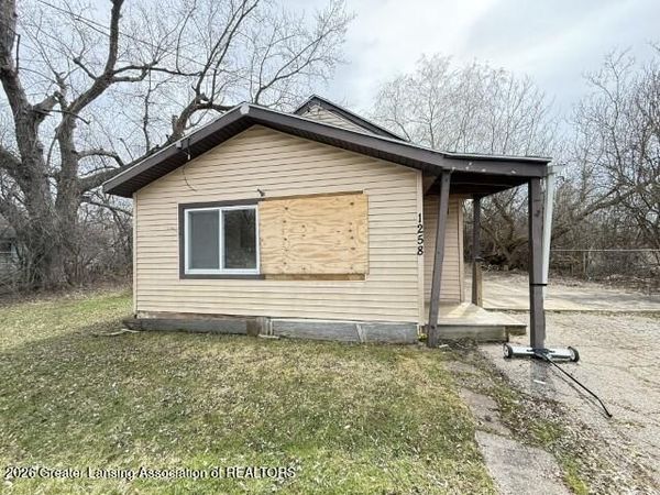 1258 E Cornell Avenue, Flint, MI 48505