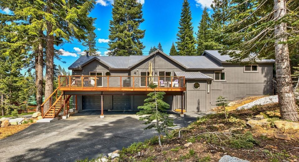 12605 Skislope Way, Truckee, CA 96161 Photo