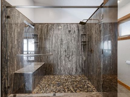 12605 Skislope Way, Truckee, CA 96161 Photo