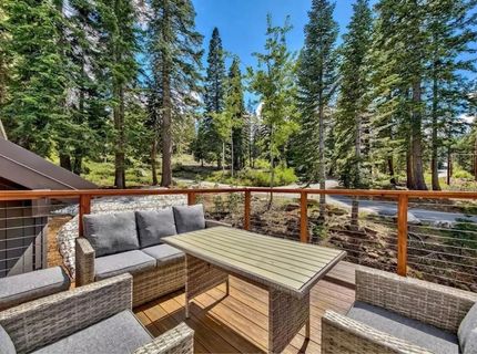 12605 Skislope Way, Truckee, CA 96161 Photo