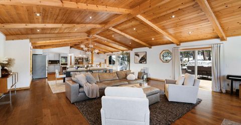 12605 Skislope Way, Truckee, CA 96161 Photo