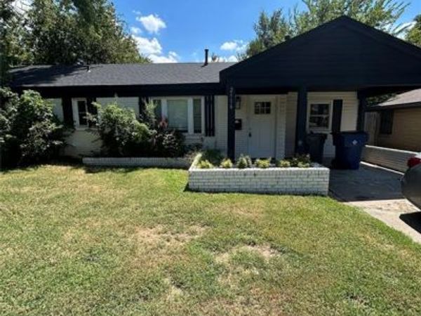 2116 Westchester Drive, The Village, OK 73120