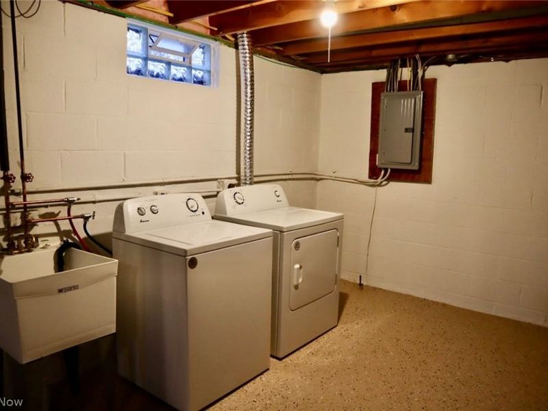 4631 Coral Gables Drive, Parma, OH 44134 Photo 27