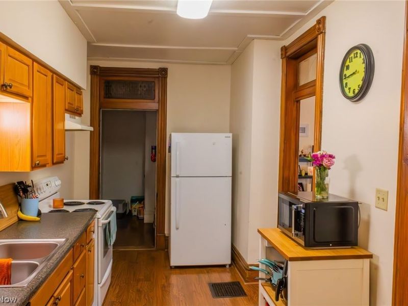 605 Trenton Street, Toronto, OH 43964 Photo 14