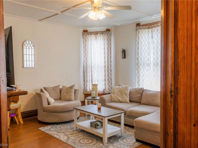 605 Trenton Street, Toronto, OH 43964 Photo 6