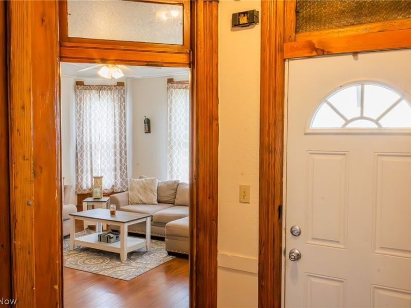 605 Trenton Street, Toronto, OH 43964 Photo 9